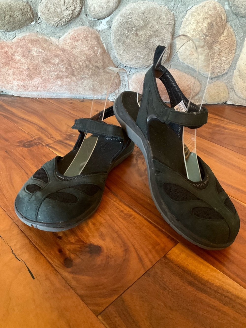 Merrell Siren Wrap Q2 Black Mary Jane Performance Sandals Size 7